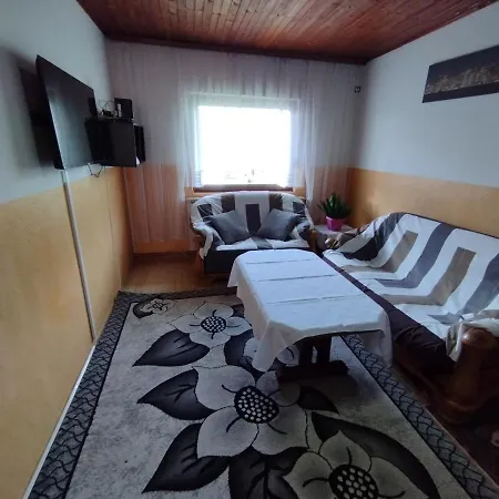 Apartman Ajan Apartamento